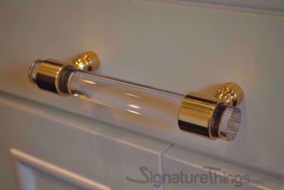 SignatureThings.com Brass Hardware Traditional Plain Ring Lucite Pulls - 1/2" Dia