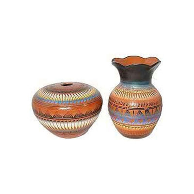 ETCHED POTTERY 135 Navajo hand painted etchware pottery