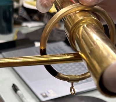 SignatureThings.com Brass Hardware Pass Thru Brass Curtain Ring with Eyelet